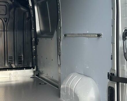 Серый Опель Movano, объемом двигателя 2.3 л и пробегом 272 тыс. км за 17500 $, фото 3 на Automoto.ua