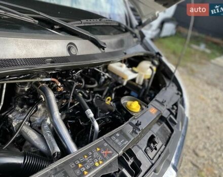 Сірий Опель Movano, об'ємом двигуна 2.3 л та пробігом 287 тис. км за 18890 $, фото 52 на Automoto.ua