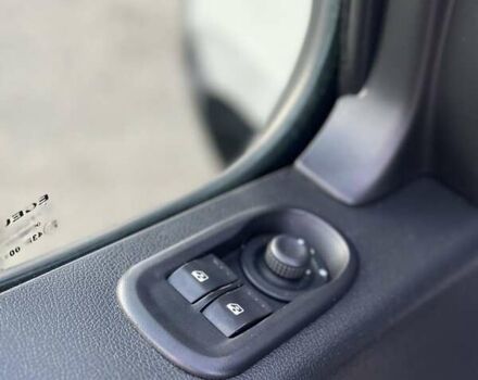 Серый Опель Movano, объемом двигателя 2.3 л и пробегом 272 тыс. км за 17500 $, фото 33 на Automoto.ua