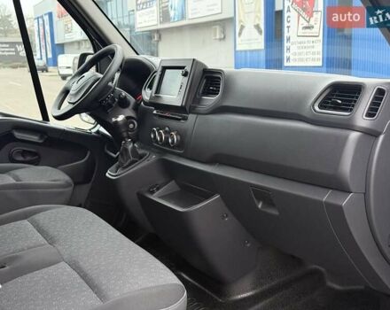 Серый Опель Movano, объемом двигателя 2.3 л и пробегом 218 тыс. км за 18750 $, фото 17 на Automoto.ua