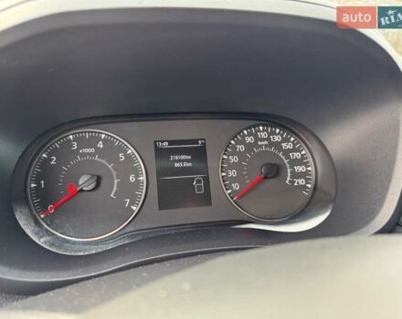 Серый Опель Movano, объемом двигателя 2.3 л и пробегом 218 тыс. км за 21700 $, фото 43 на Automoto.ua