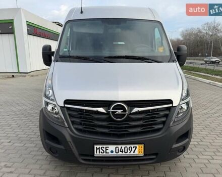 Серый Опель Movano, объемом двигателя 2.3 л и пробегом 218 тыс. км за 21700 $, фото 3 на Automoto.ua