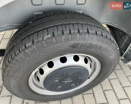 Серый Опель Movano, объемом двигателя 2.3 л и пробегом 218 тыс. км за 21700 $, фото 23 на Automoto.ua