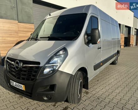 Серый Опель Movano, объемом двигателя 2.3 л и пробегом 240 тыс. км за 18700 $, фото 1 на Automoto.ua