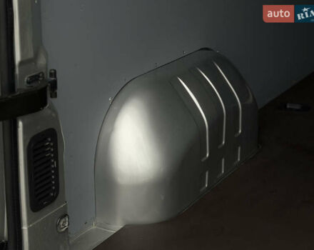 Сірий Опель Movano, об'ємом двигуна 2.3 л та пробігом 99 тис. км за 19900 $, фото 34 на Automoto.ua