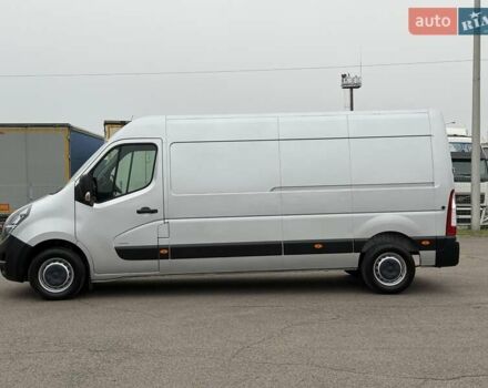 Серый Опель Movano, объемом двигателя 2.3 л и пробегом 218 тыс. км за 18750 $, фото 2 на Automoto.ua