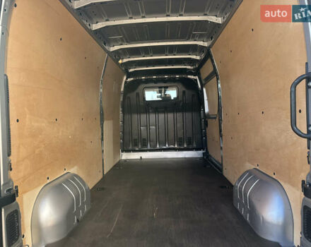 Серый Опель Movano, объемом двигателя 2.3 л и пробегом 240 тыс. км за 18700 $, фото 20 на Automoto.ua