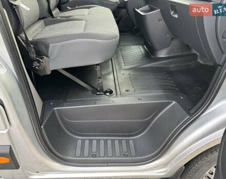 Серый Опель Movano, объемом двигателя 2.3 л и пробегом 218 тыс. км за 21700 $, фото 32 на Automoto.ua