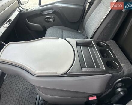 Сірий Опель Movano, об'ємом двигуна 2.3 л та пробігом 208 тис. км за 18900 $, фото 39 на Automoto.ua