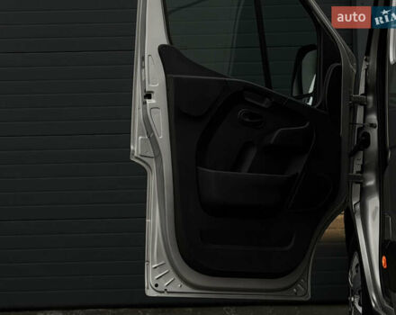 Сірий Опель Movano, об'ємом двигуна 2.3 л та пробігом 99 тис. км за 19900 $, фото 40 на Automoto.ua