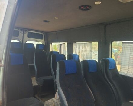 Серый Опель Movano, объемом двигателя 2.5 л и пробегом 160 тыс. км за 4250 $, фото 4 на Automoto.ua