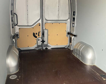Сірий Опель Movano, об'ємом двигуна 2.3 л та пробігом 288 тис. км за 19900 $, фото 13 на Automoto.ua