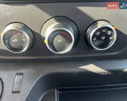 Серый Опель Movano, объемом двигателя 2.3 л и пробегом 164 тыс. км за 20500 $, фото 30 на Automoto.ua