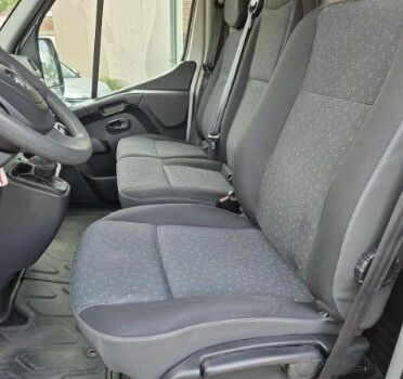 Сірий Опель Movano, об'ємом двигуна 2.3 л та пробігом 150 тис. км за 12829 $, фото 1 на Automoto.ua