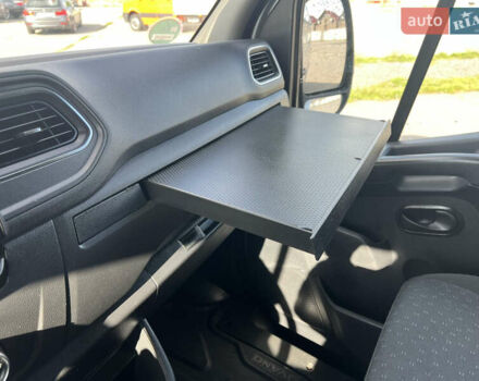 Серый Опель Movano, объемом двигателя 2.3 л и пробегом 164 тыс. км за 20500 $, фото 28 на Automoto.ua