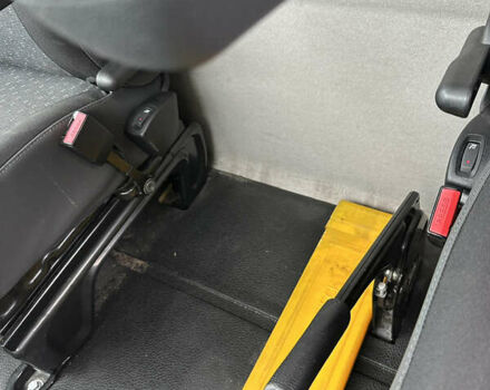 Серый Опель Movano, объемом двигателя 2.3 л и пробегом 198 тыс. км за 21000 $, фото 14 на Automoto.ua