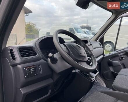 Серый Опель Movano, объемом двигателя 2.3 л и пробегом 166 тыс. км за 18499 $, фото 18 на Automoto.ua