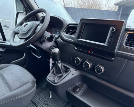 Серый Опель Movano, объемом двигателя 0 л и пробегом 200 тыс. км за 21700 $, фото 17 на Automoto.ua