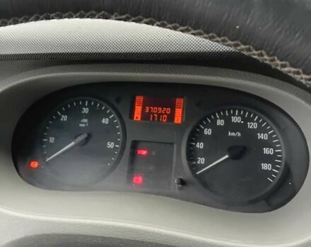 Серый Опель Movano, объемом двигателя 2.5 л и пробегом 370 тыс. км за 6100 $, фото 10 на Automoto.ua