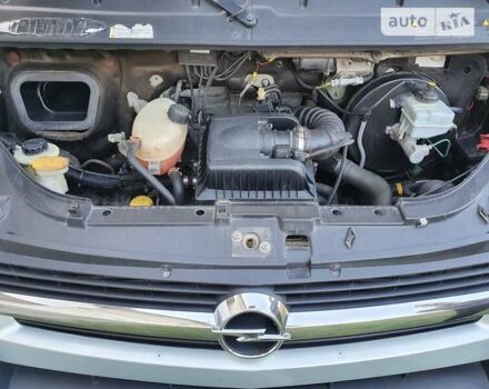 Сірий Опель Movano, об'ємом двигуна 2.5 л та пробігом 345 тис. км за 9900 $, фото 1 на Automoto.ua
