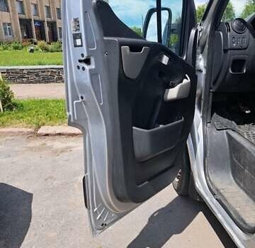 Серый Опель Movano, объемом двигателя 2.3 л и пробегом 275 тыс. км за 12000 $, фото 21 на Automoto.ua