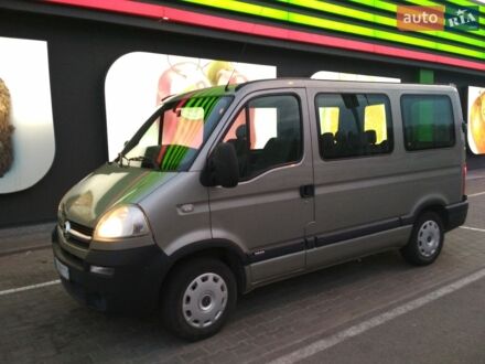 Серый Опель Movano, объемом двигателя 2.46 л и пробегом 351 тыс. км за 8000 $, фото 1 на Automoto.ua