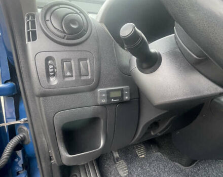 Синий Опель Movano, объемом двигателя 2.3 л и пробегом 221 тыс. км за 10500 $, фото 12 на Automoto.ua