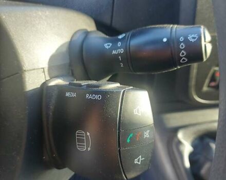 Синий Опель Movano, объемом двигателя 2.3 л и пробегом 172 тыс. км за 18700 $, фото 22 на Automoto.ua