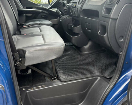 Синий Опель Movano, объемом двигателя 0 л и пробегом 335 тыс. км за 15700 $, фото 5 на Automoto.ua