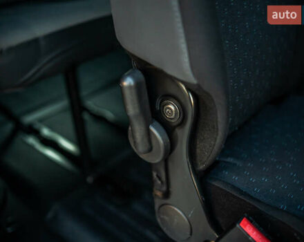 Синій Опель Movano, об'ємом двигуна 2.3 л та пробігом 257 тис. км за 15500 $, фото 40 на Automoto.ua