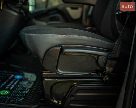 Синій Опель Movano, об'ємом двигуна 2.3 л та пробігом 257 тис. км за 15500 $, фото 47 на Automoto.ua