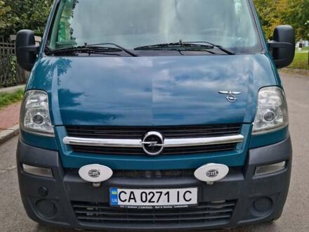 Зеленый Опель Movano, объемом двигателя 2.5 л и пробегом 450 тыс. км за 10600 $, фото 1 на Automoto.ua