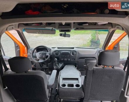 Оранжевый Опель Movano, объемом двигателя 2.3 л и пробегом 410 тыс. км за 16000 $, фото 21 на Automoto.ua