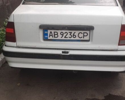 Белый Опель OPC, объемом двигателя 1.3 л и пробегом 36 тыс. км за 400 $, фото 2 на Automoto.ua