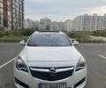 Білий Опель OPC, об'ємом двигуна 2 л та пробігом 199 тис. км за 13500 $, фото 1 на Automoto.ua