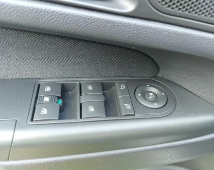 Черный Опель OPC, объемом двигателя 1.9 л и пробегом 252 тыс. км за 7600 $, фото 12 на Automoto.ua