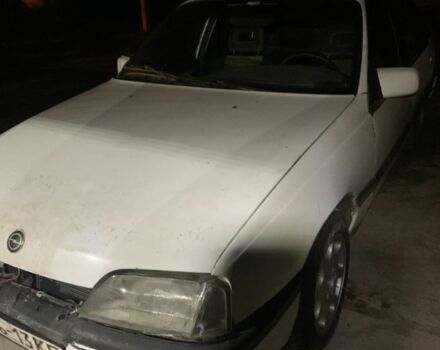 Білий Опель Омега, об'ємом двигуна 1.8 л та пробігом 450 тис. км за 320 $, фото 6 на Automoto.ua