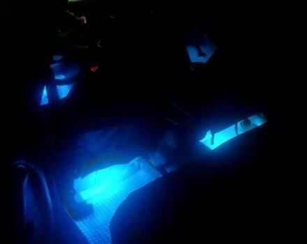 Білий Опель Омега, об'ємом двигуна 1.8 л та пробігом 1000 тис. км за 1000 $, фото 3 на Automoto.ua