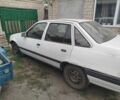 Білий Опель Омега, об'ємом двигуна 0 л та пробігом 300 тис. км за 605 $, фото 2 на Automoto.ua