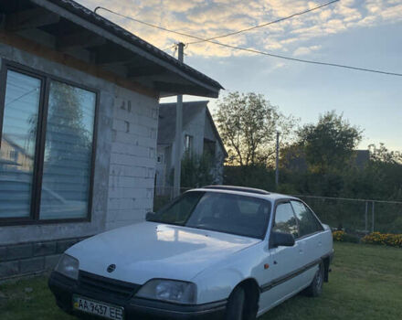 Белый Опель Омега, объемом двигателя 0 л и пробегом 200 тыс. км за 1700 $, фото 9 на Automoto.ua