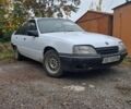 Белый Опель Омега, объемом двигателя 2.3 л и пробегом 287 тыс. км за 1000 $, фото 1 на Automoto.ua