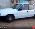Белый Опель Омега, объемом двигателя 2 л и пробегом 160 тыс. км за 1150 $, фото 7 на Automoto.ua