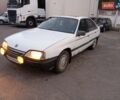 Білий Опель Омега, об'ємом двигуна 2 л та пробігом 381 тис. км за 650 $, фото 1 на Automoto.ua