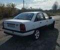 Білий Опель Омега, об'ємом двигуна 2 л та пробігом 222 тис. км за 900 $, фото 2 на Automoto.ua