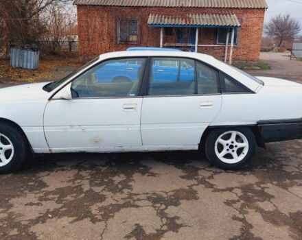 Белый Опель Омега, объемом двигателя 2 л и пробегом 220 тыс. км за 779 $, фото 4 на Automoto.ua