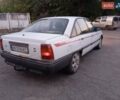 Білий Опель Омега, об'ємом двигуна 2 л та пробігом 381 тис. км за 650 $, фото 4 на Automoto.ua