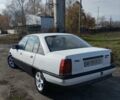 Білий Опель Омега, об'ємом двигуна 2 л та пробігом 222 тис. км за 900 $, фото 4 на Automoto.ua