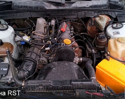 Білий Опель Омега, об'ємом двигуна 2 л та пробігом 300 тис. км за 1400 $, фото 9 на Automoto.ua