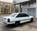Белый Опель Омега, объемом двигателя 1.8 л и пробегом 202 тыс. км за 1000 $, фото 1 на Automoto.ua