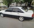 Білий Опель Омега, об'ємом двигуна 1.8 л та пробігом 300 тис. км за 550 $, фото 3 на Automoto.ua